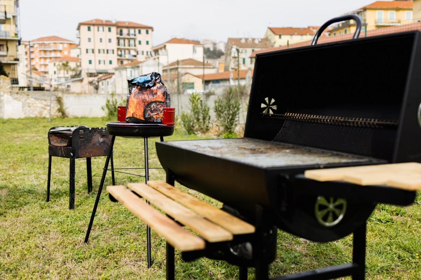 Il Gattino Di Porto - Apt 3 - Monolocale Veranda Piscina إمبيريا المظهر الخارجي الصورة